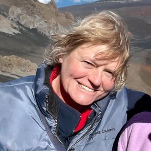 Meet your Posher, Nancy